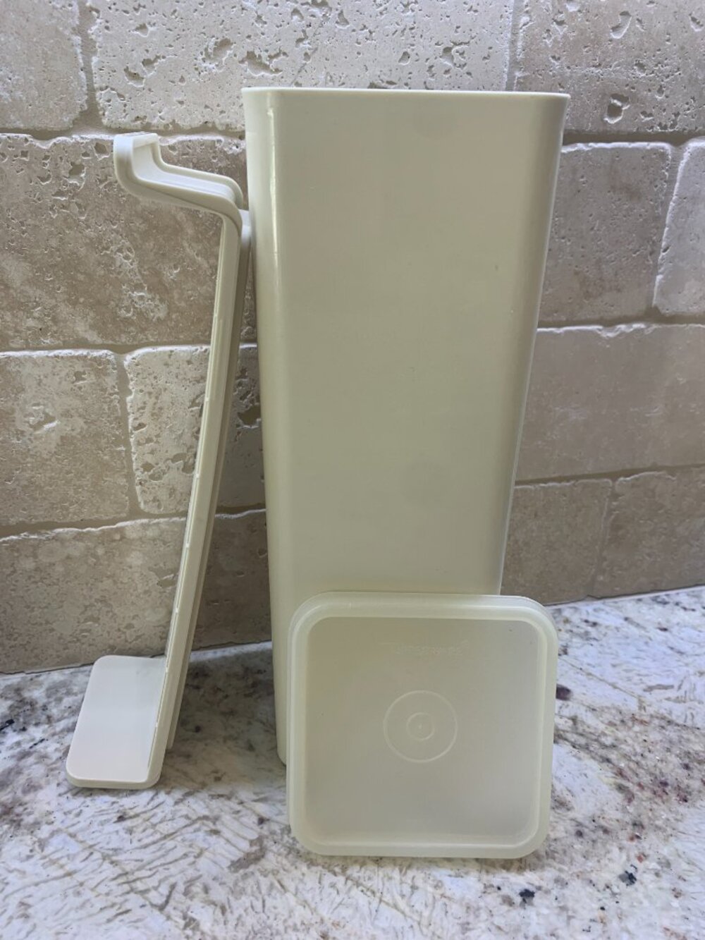 Tupperware Cheese Block Keeper w/ tray & lid Almond 3 piece set